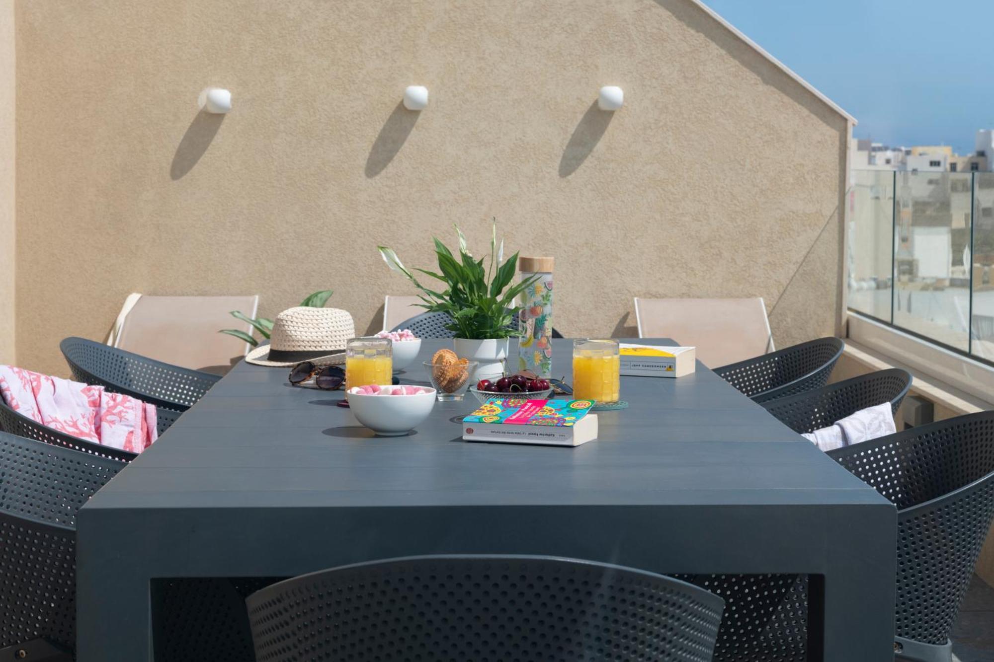 Staymela Apartments - Kappara Экстерьер фото